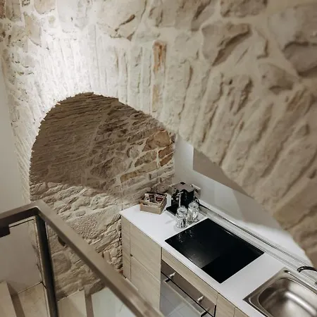 Apartment Amiura *